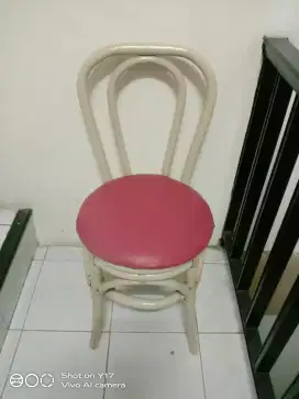 Bangku rotan jok kulit sintetis
