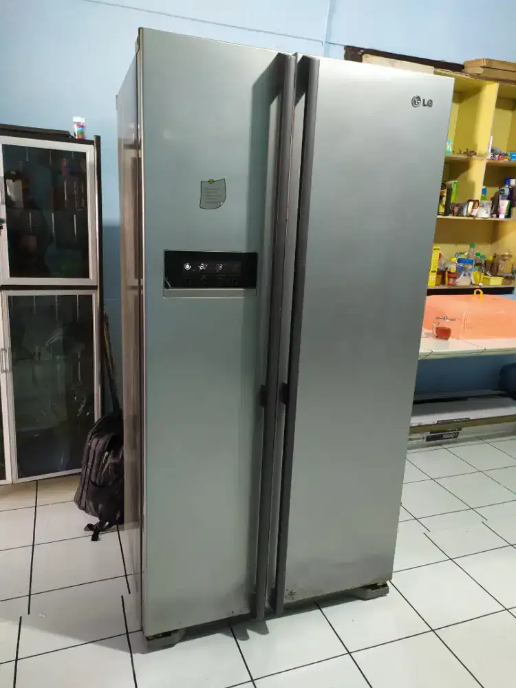 Service kulkas showcase freezer