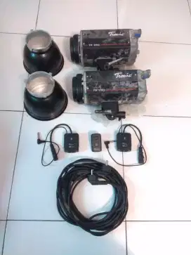 Lampu studio tronic + tripod excell