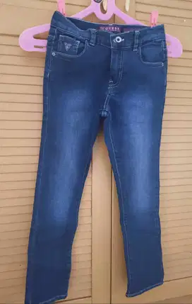 Dijual celana panjang jeans anak merk guess model skinny fit