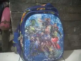 Tas sekolah manik manik karakter