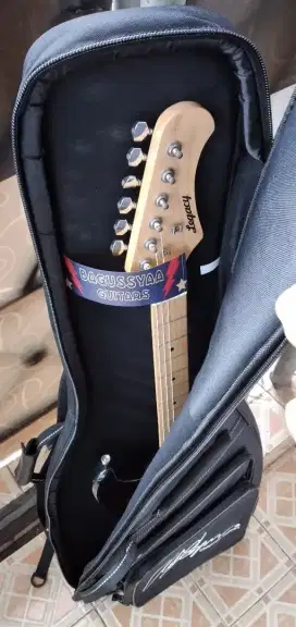 Gigbag Gitar Elektrik Synester Masuk