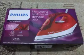 Philips Steam Iron GC1424/45 Red