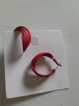 Anting merah, nego