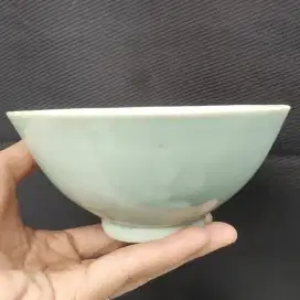 Mangkok Celadon tua