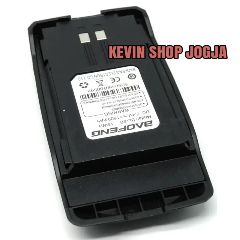 batrai ht BaoFeng uv6r 1800mah new