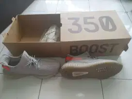 Adidas yezy boost abu2 no 43.5