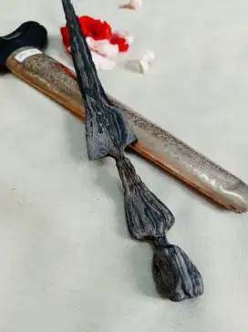 PUSAKA PUTUT SAJEN ERA PEJAJARAN