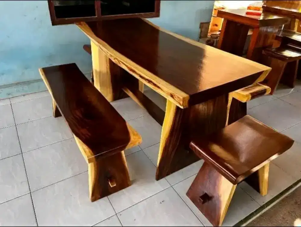 Set meja makan trembesi kkpl