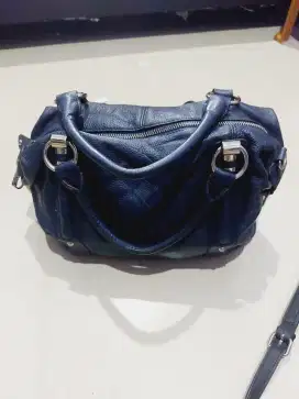 Tas navy crocod1le