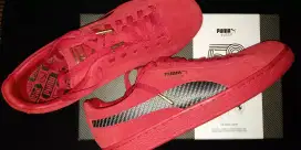 Sepatu Puma Suede Scuderia Ferrari