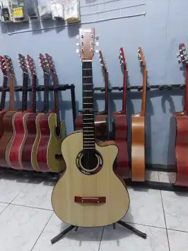 Gitar akustik natural new