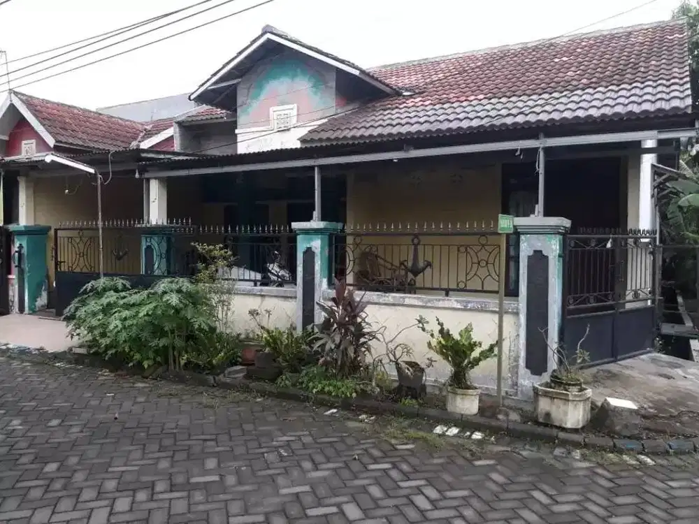 Rumah di jual cepat 700 an juta (nego)