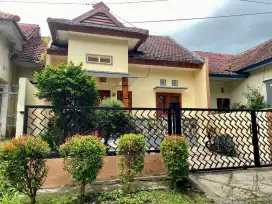 Rumah Asri Luas 102 Perum Graha Dewata
