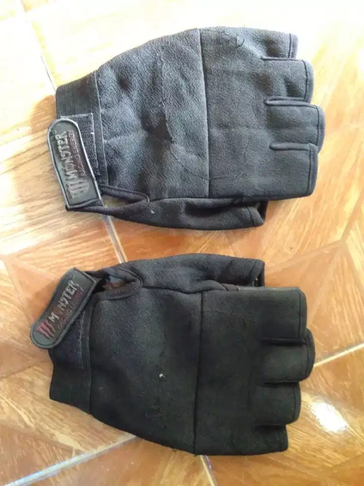 Sarung tangan pria bahan