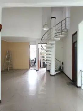 Di Sewa 3 Lantai Rumah Buat Kantor Atau Gudang Harga Nego