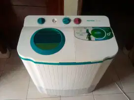 Mesin Cuci Polytron 2 Tabung