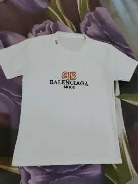 Kaos Wanita Size M.