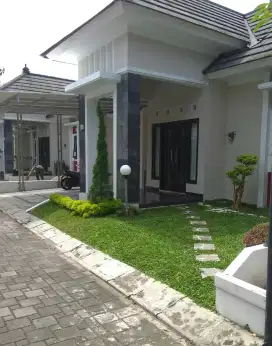 Pembuatan taman, jasa pembuatan taman dan pemotongan rumput