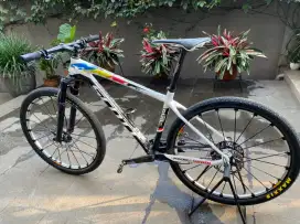 Fullbike MTB Scott Scale 700rc Nino Schruter World Champion Edition