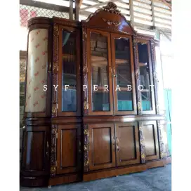 Lemari pajangan impra matte