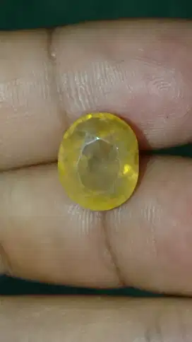 Yellow sapphire ceylon 8 crt safir cempaka luster menyala harga pas