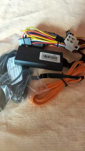 Gps Tracker untuk monitor kendaraan anda