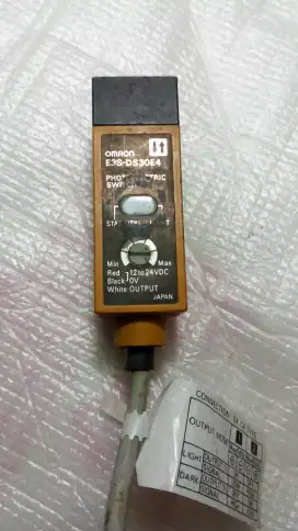 Omron E3S-DS30E4 Sensor Beam Japan