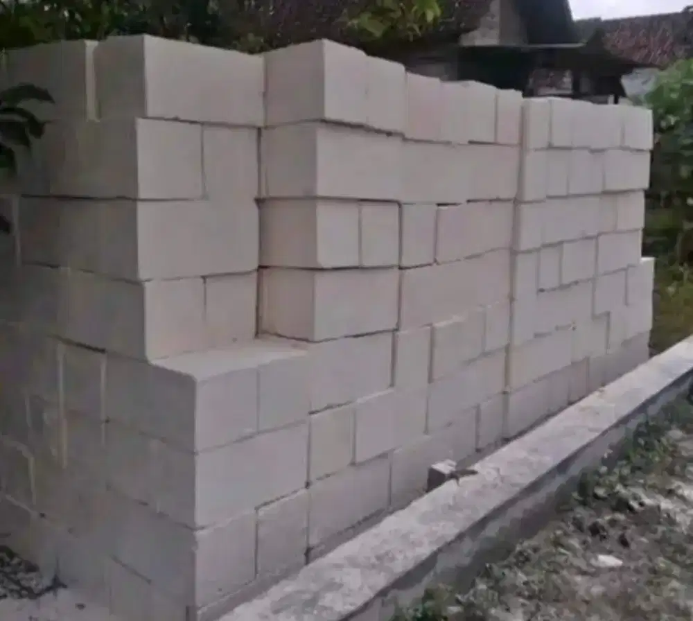Batu ompak boto putih kumbong bukan batu belah bata ringan herbel