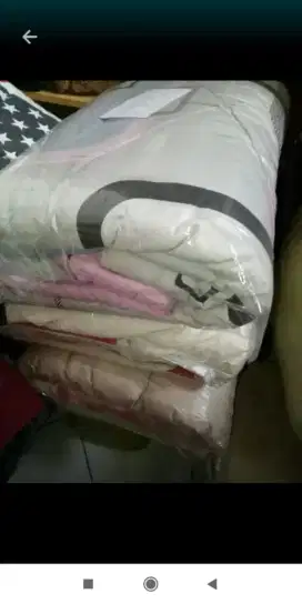 jual bed cover bekas kondisi masih layak pakai