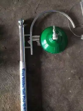 Tiang lampu stainless