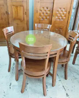 1 set meja makan jati bulet