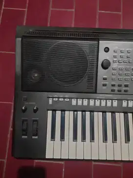 Di jual keyboard PSR S-770