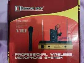 Professional Wireless Microphone Rexon Pro RWM-218V Fullset TT HP