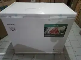 Freezer Box Domo by Modena 200Liter termurah, stok terbatas!!!