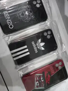 Casing iphone 11 dan 12 promax kndsi baru,harga per 3 pc ya