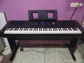 Portable Grand DGX-650 YAMAHA Original