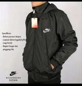 Jaket Winrunner Hitam