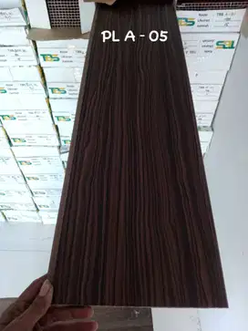 Plafon PVC Laminate anti rayap, anti air, anti jamur, anti rambat api