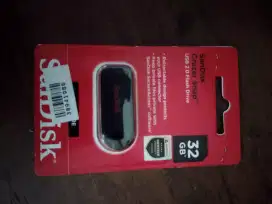 Flasdisk Sandisk 32gb cod tlogosari