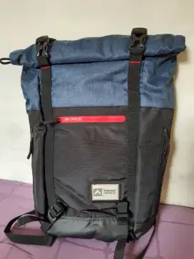 Tas ransel Tracker