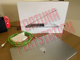 MacBook Pro Retina 13 2017 With TouchBar MPXX2 i5 3.1GHz 8GB 256GB -