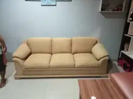 Service ganti kain kulit sofa panggilan Jabodetabek