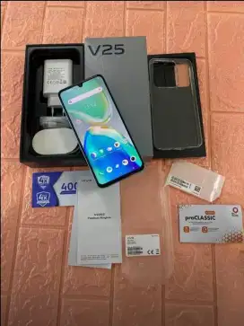 VIVO V25 5G
Black
RAM 8GB + 256GB garansi panjang