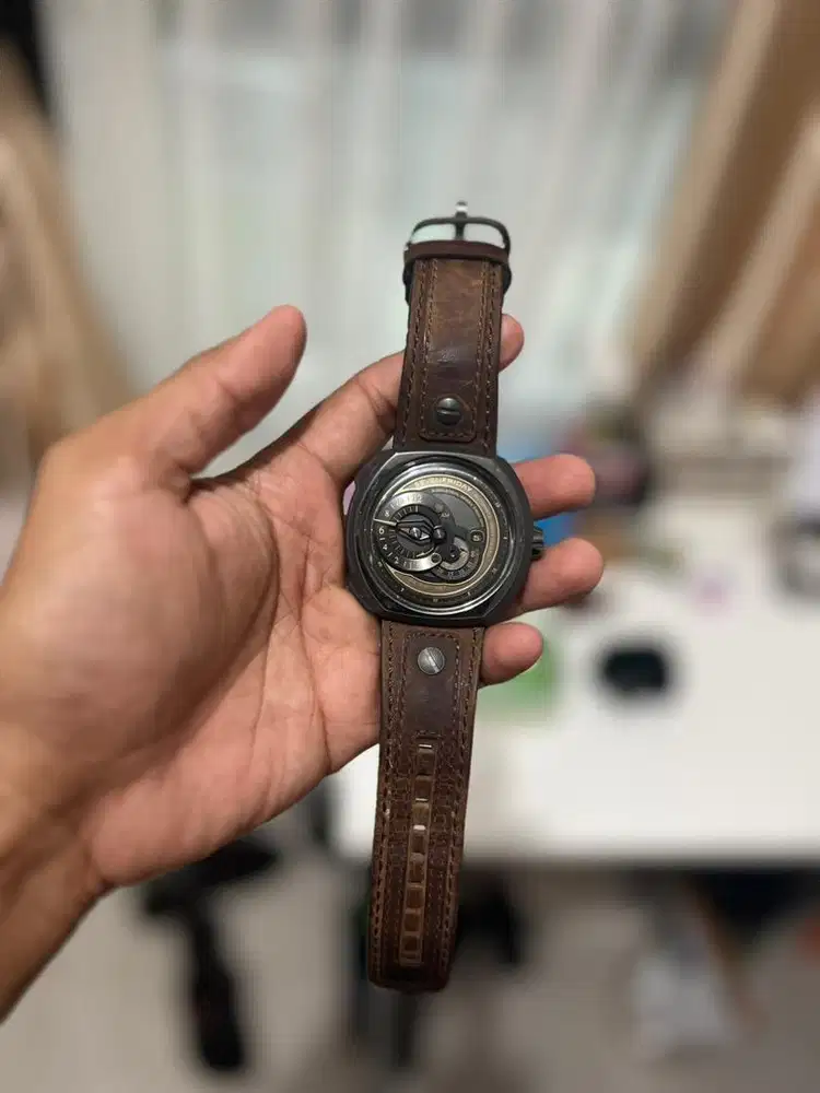 DIJUAL JAM TANGAN SEVENFRIDAY Q SERIES Q2 / 03 CHOO-CHOO