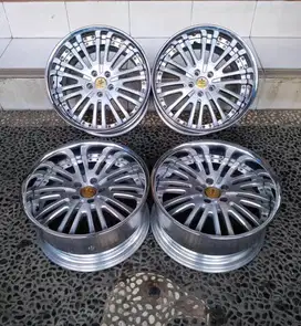 Work Durandal DD2 R19 Original Made in Japan. Ori 5x114. Good conds.