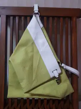 Slempang salvatore ferragamo ori mulus mix kulit kain tebal
