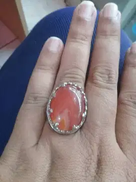 Batu cincin junjung derajat