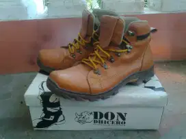 Sepatu Boot Don Dhicero