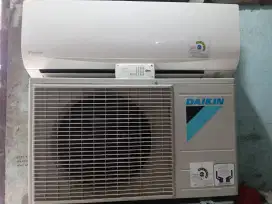 Jual ac daikin 1/2 pk